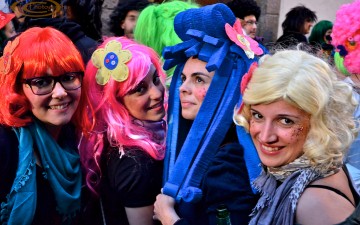 GALERÍA DE FOTOS DE LA FIESTA DE LA PELUCA 2012 EN S/C DE LA PALMA