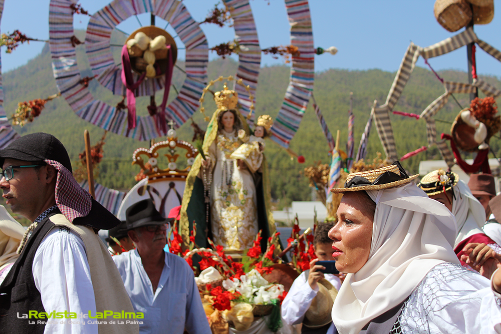 Romeria Bajada Virgen Pino El Paso 15 2998